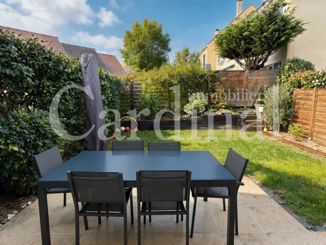 Maison à NOISY-LE-ROI