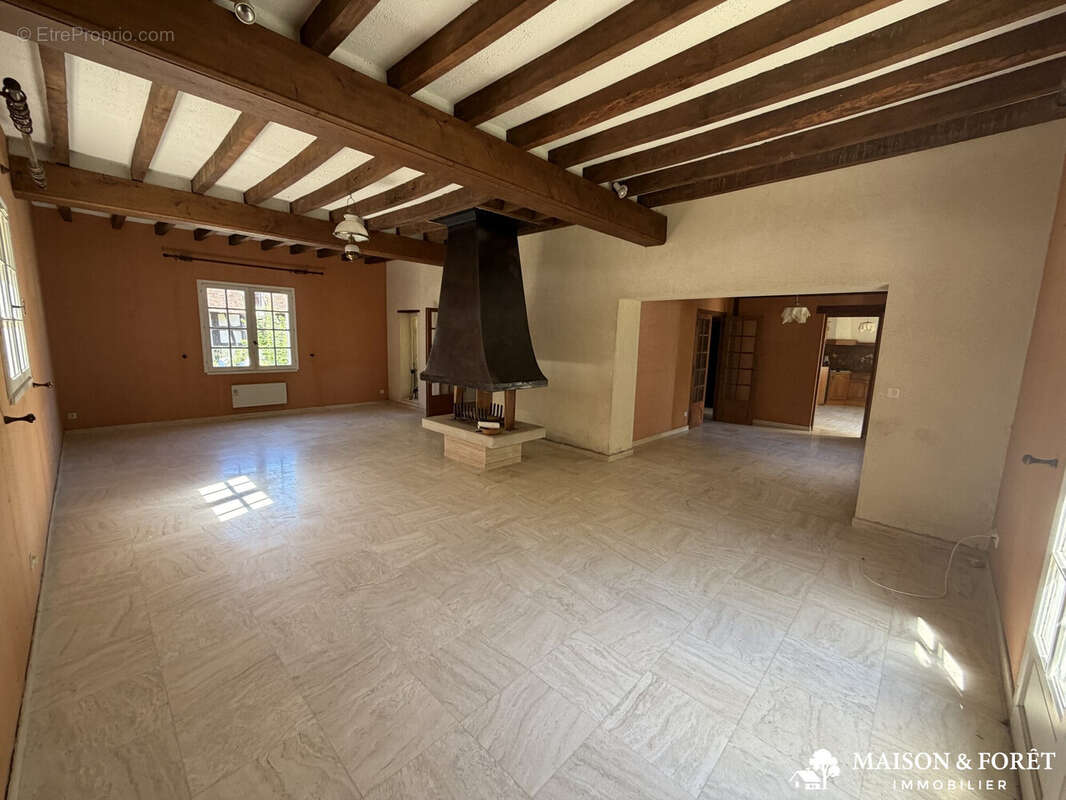 Maison à CERNOY-EN-BERRY