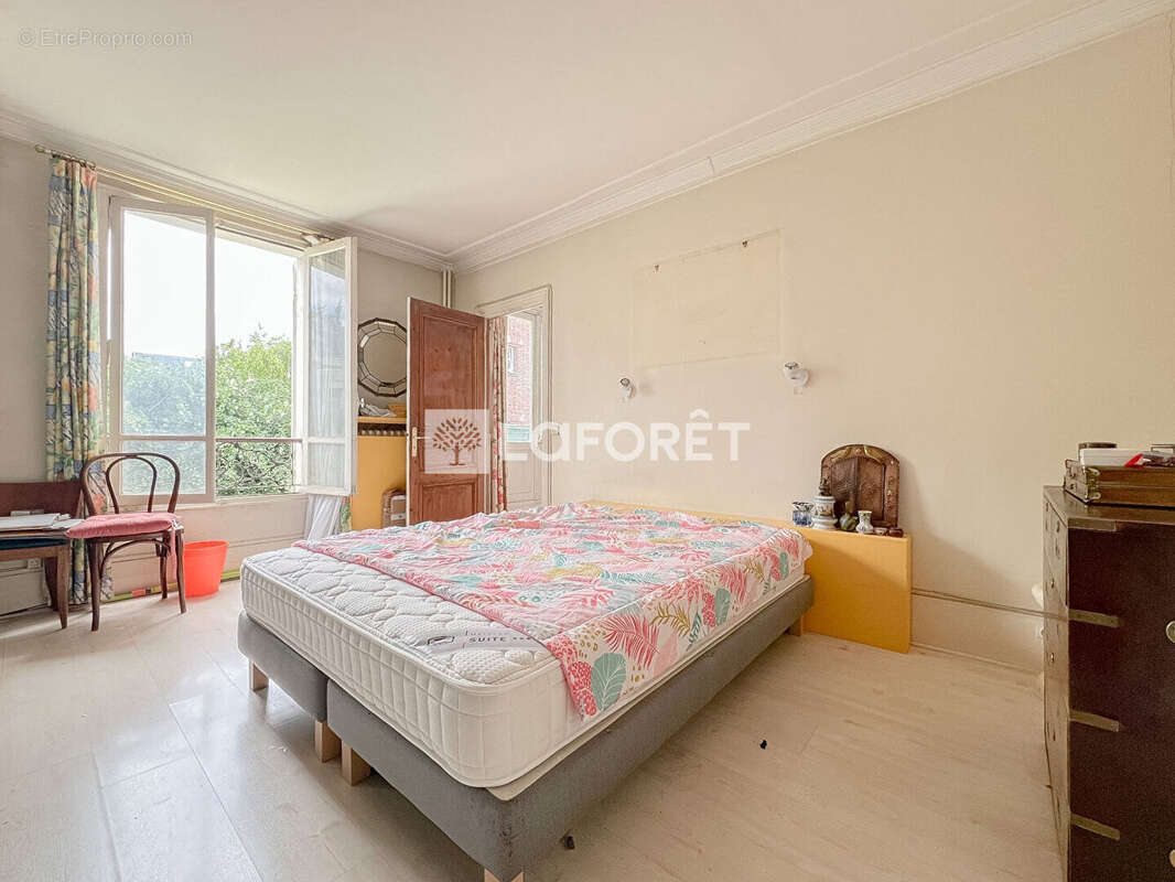 Appartement à MONTROUGE
