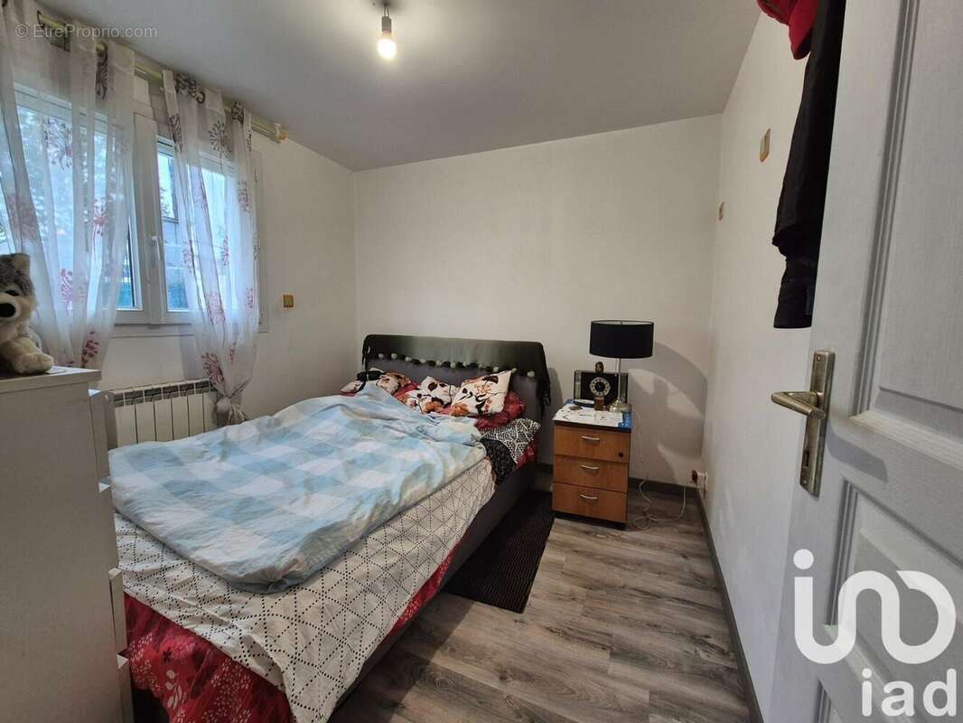 Photo 2 - Maison à LIVRY-GARGAN