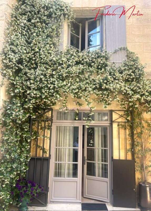 Maison à UZES