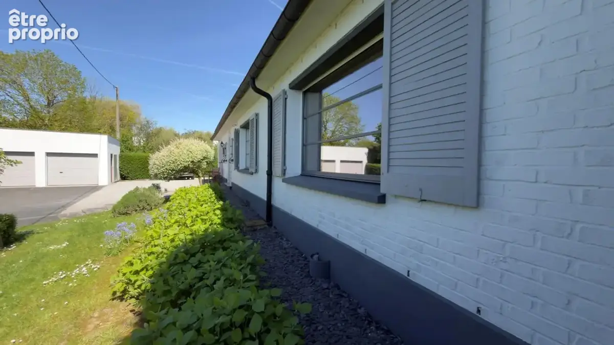 Magnifique propriete de semi plain pied erigee sur plus de 1300 m² - photo 17