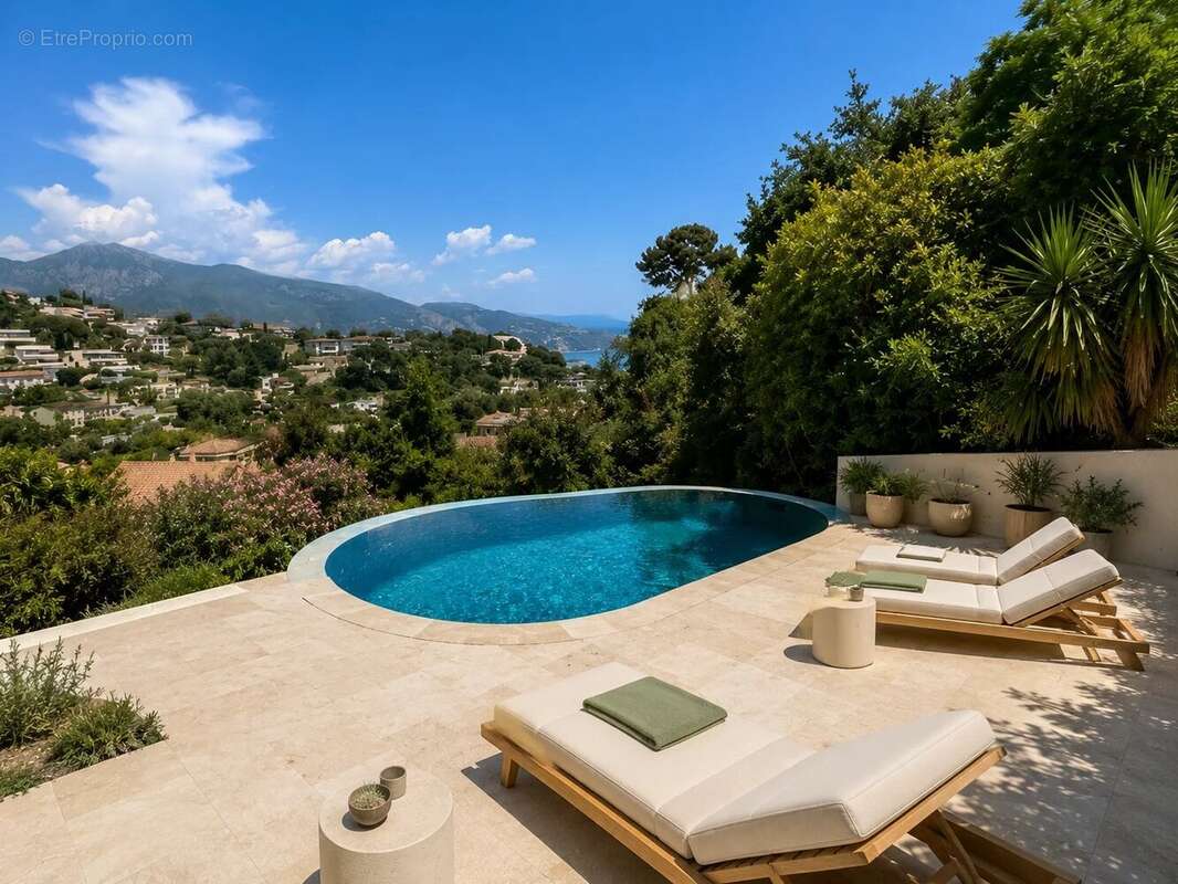 Maison à ROQUEBRUNE-CAP-MARTIN