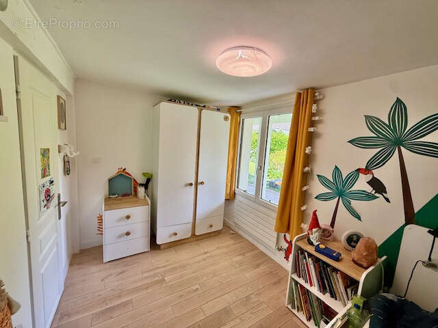 Maison à PREVESSIN-MOENS