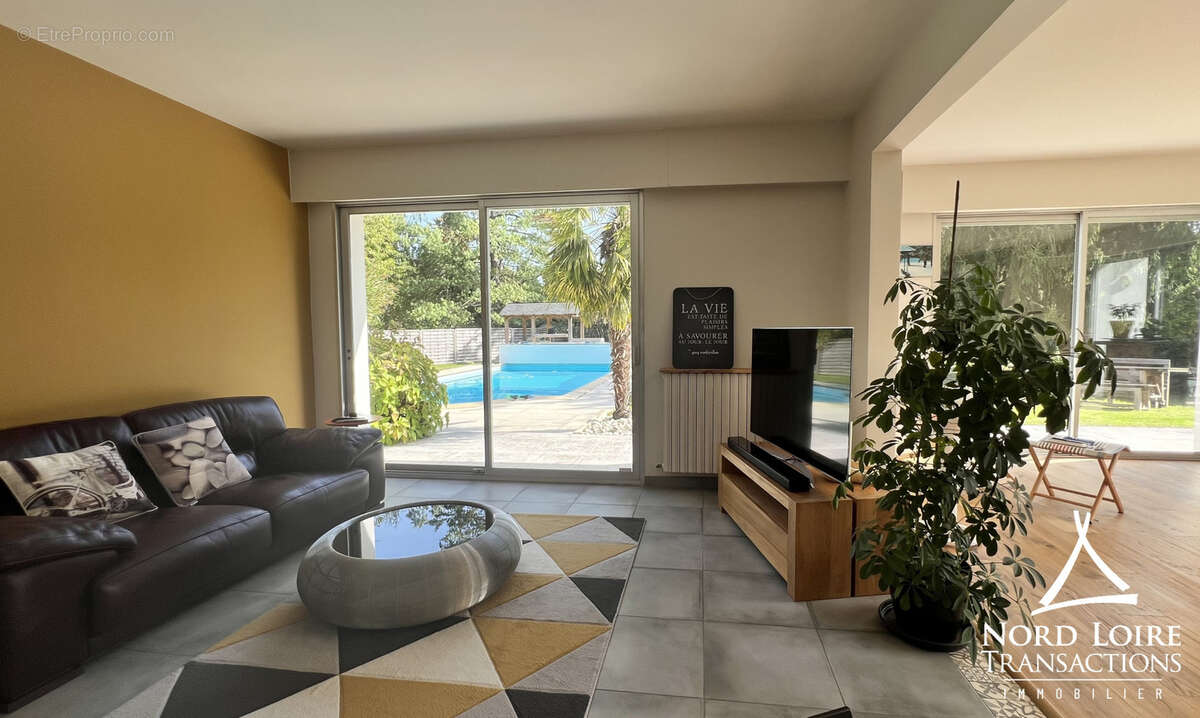 Maison à LA CHAPELLE-SUR-ERDRE