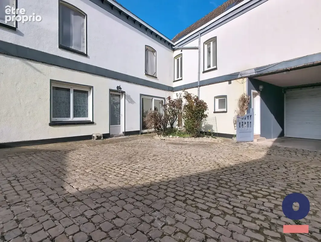 Maison 7 pièces 172 m² à vendre à Sainghin-En-Weppes (59184) - photo 2