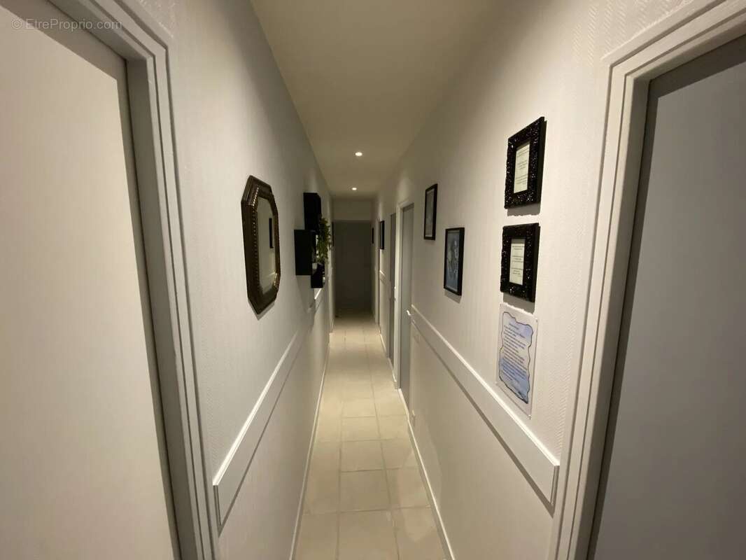 Maison de charme avec locatifs 206 m² de plain-pied – St Nolff 10 minutes du centre de Vannes - photo 14