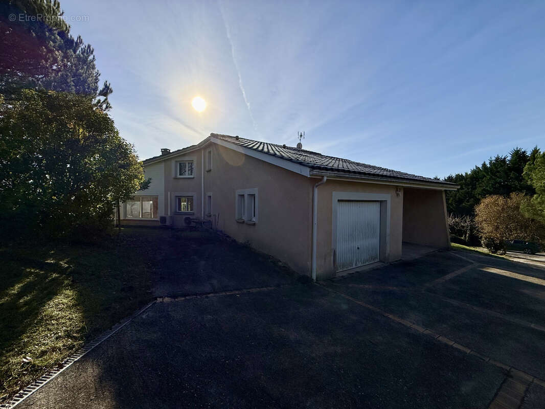 Maison à VILLENEUVE-SUR-LOT