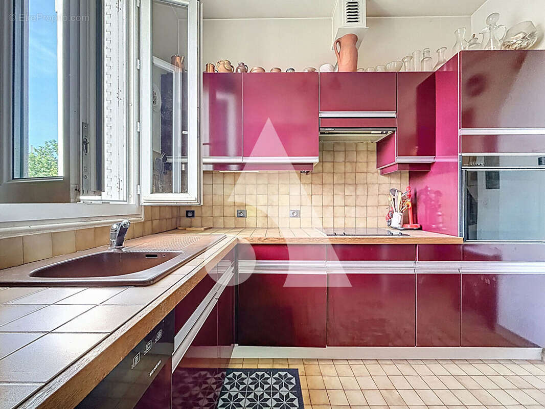 Appartement à RUEIL-MALMAISON