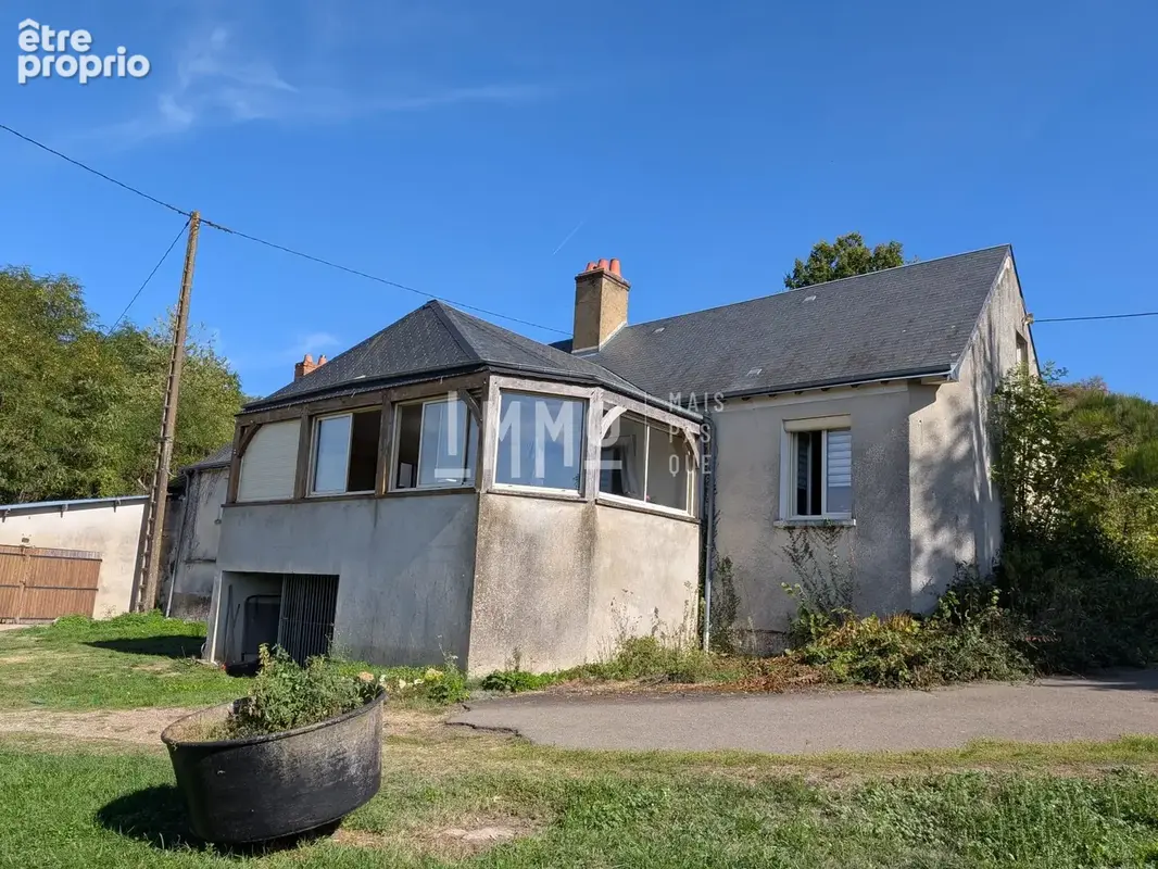 Maison à THOIRE-SUR-DINAN