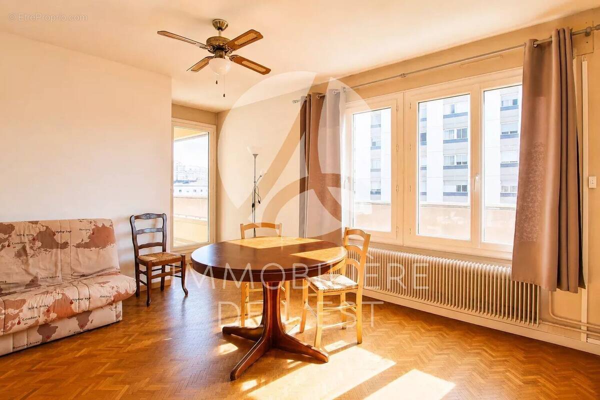 Appartement à LYON-7E