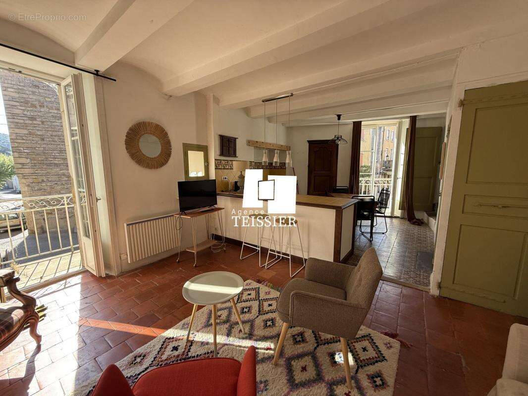 Appartement à LES VANS