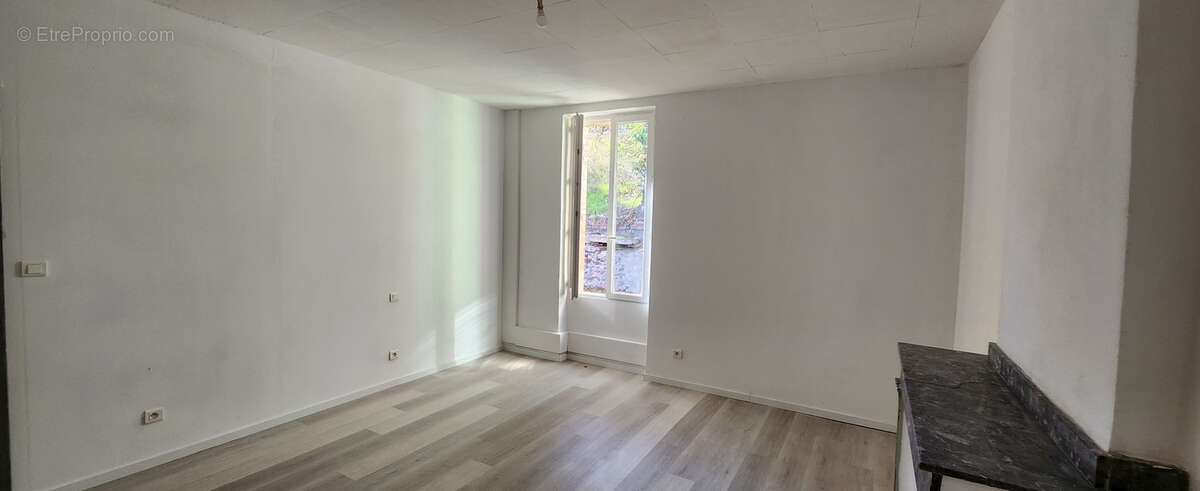 Maison à BLAYE-LES-MINES