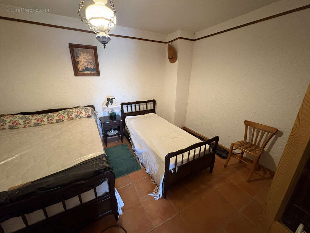 Maison à SAINT-JULIEN