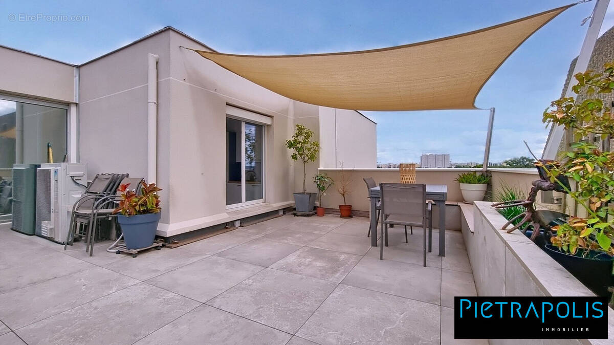 Appartement à LYON-7E