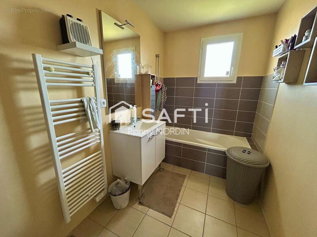Maison 80 m² à Moulin-Neuf  - photo 6