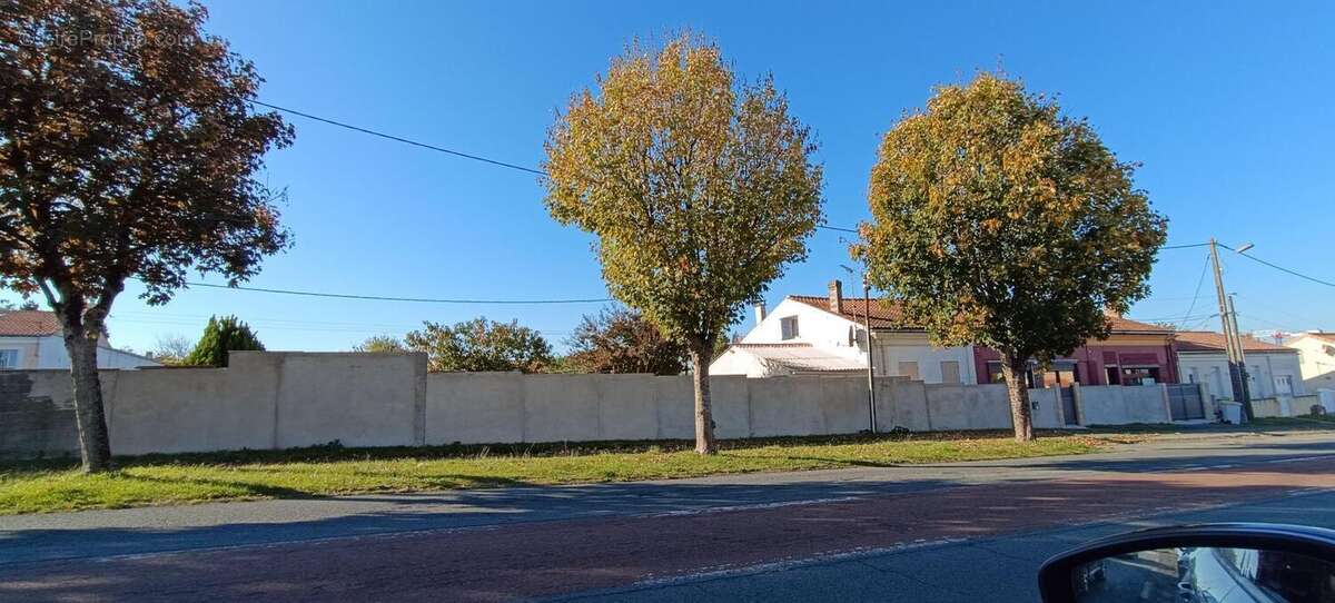 Maison à TONNAY-CHARENTE