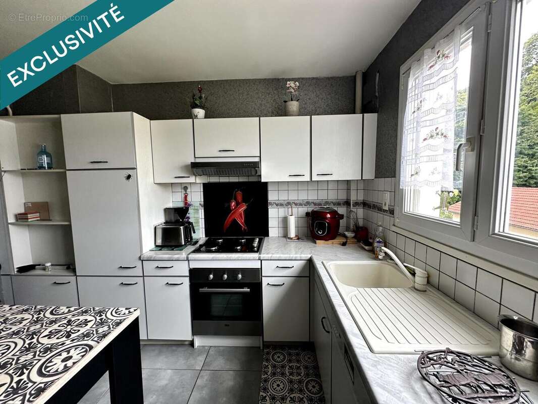 Appartement 92 m² à Remiremont  - photo 3