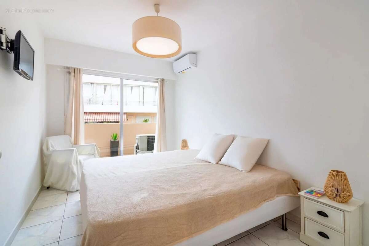 Appartement à LE CANNET