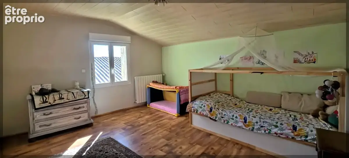 Saint-michel-de-chabrillanoux   propriété avec deux habitations, dépendances et plus de 15 000 m2 de terrain - photo 6