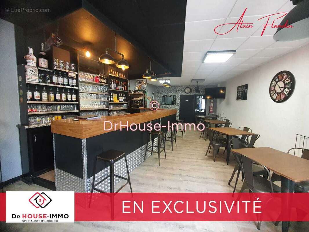 Commerce à VALS-PRES-LE-PUY