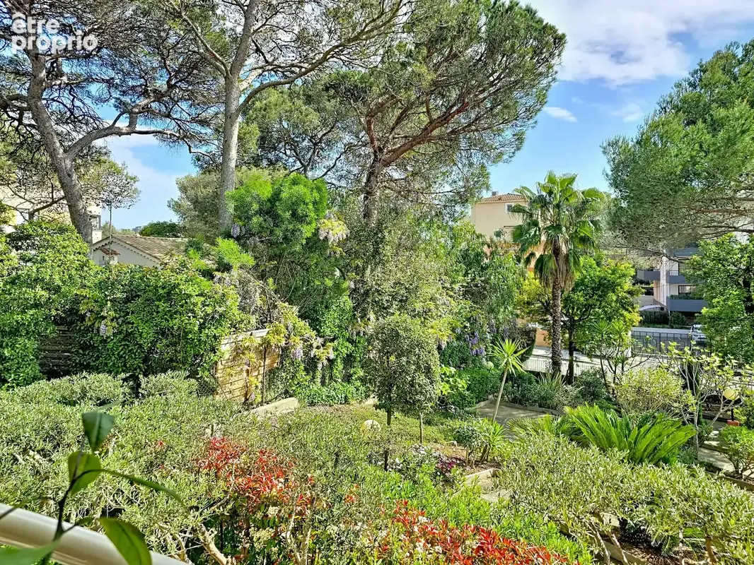 Appartement 4 pièces 94 m² à vendre à Saint-Raphael (83700) - photo 4