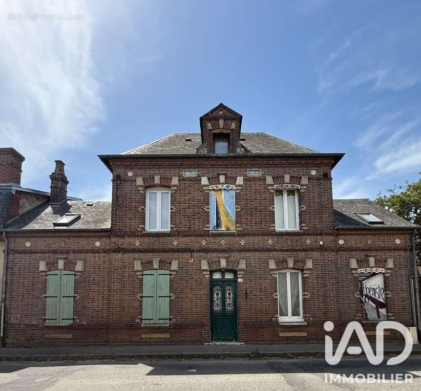 Maison 165 m² à Quittebeuf  - photo 2