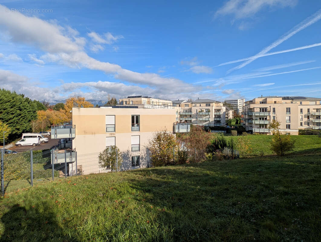 Appartement à FERNEY-VOLTAIRE