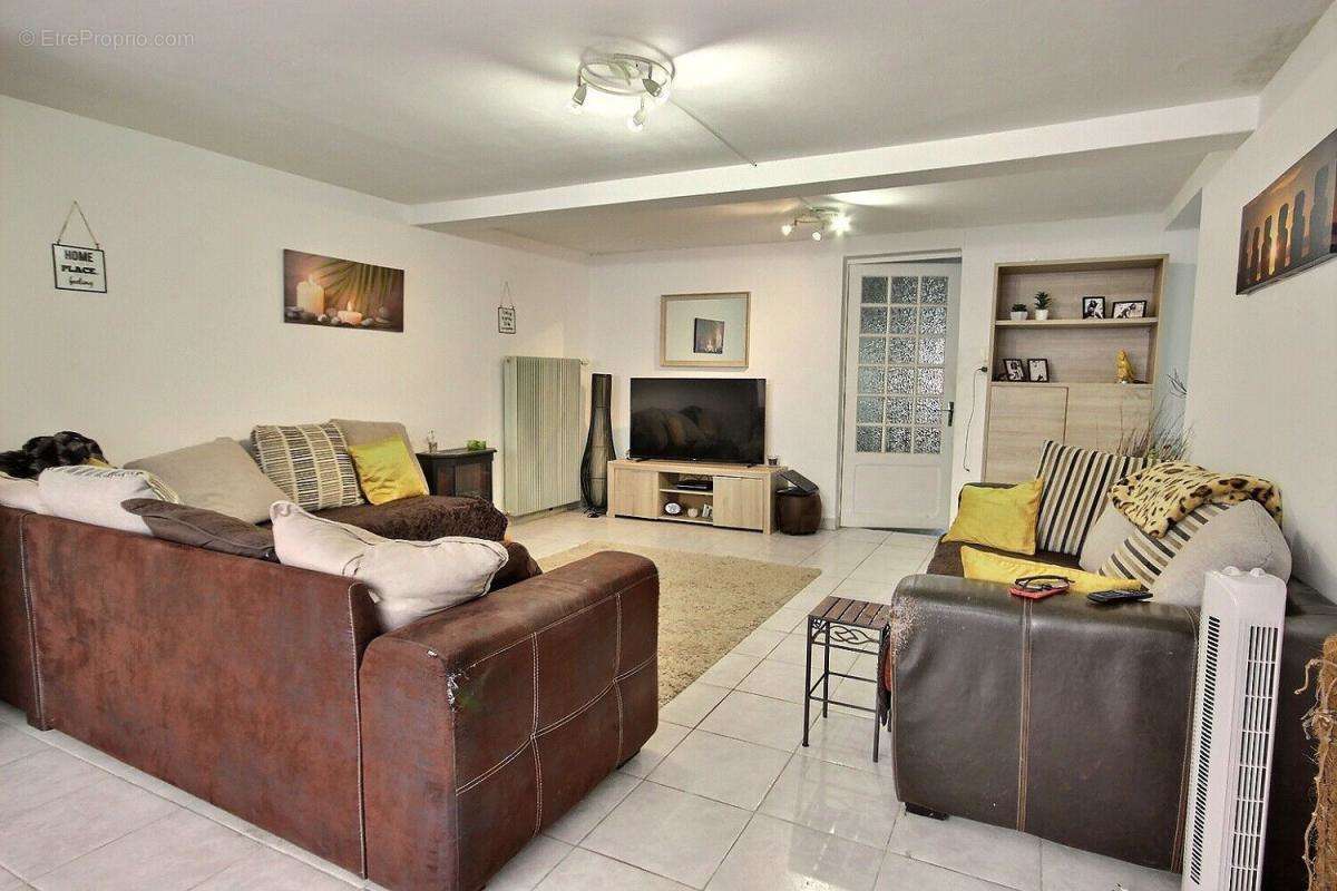 Maison à ARTHEZ-DE-BEARN