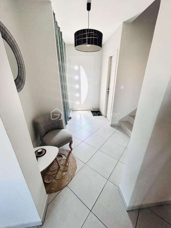 Rochefort-du-gard / villa contemporaine 114 m² / piscine - photo 2
