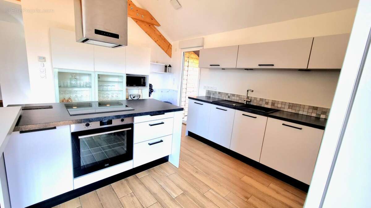 Appartement à LATHUILE
