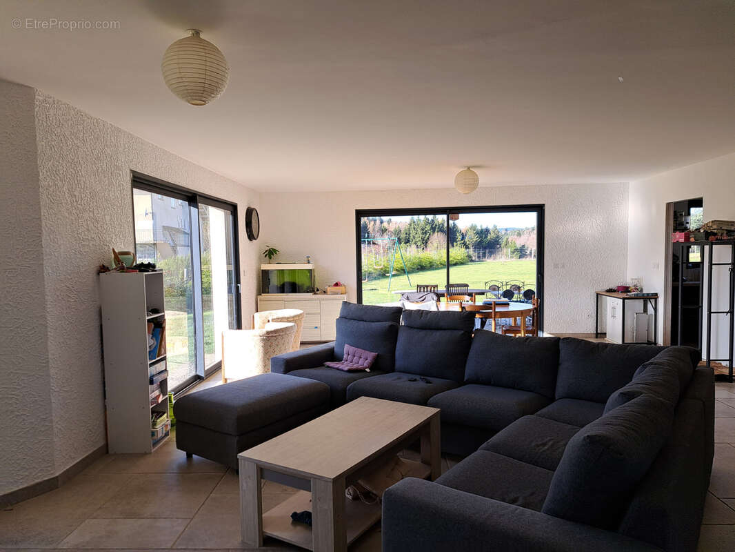 Maison à MAZET-SAINT-VOY