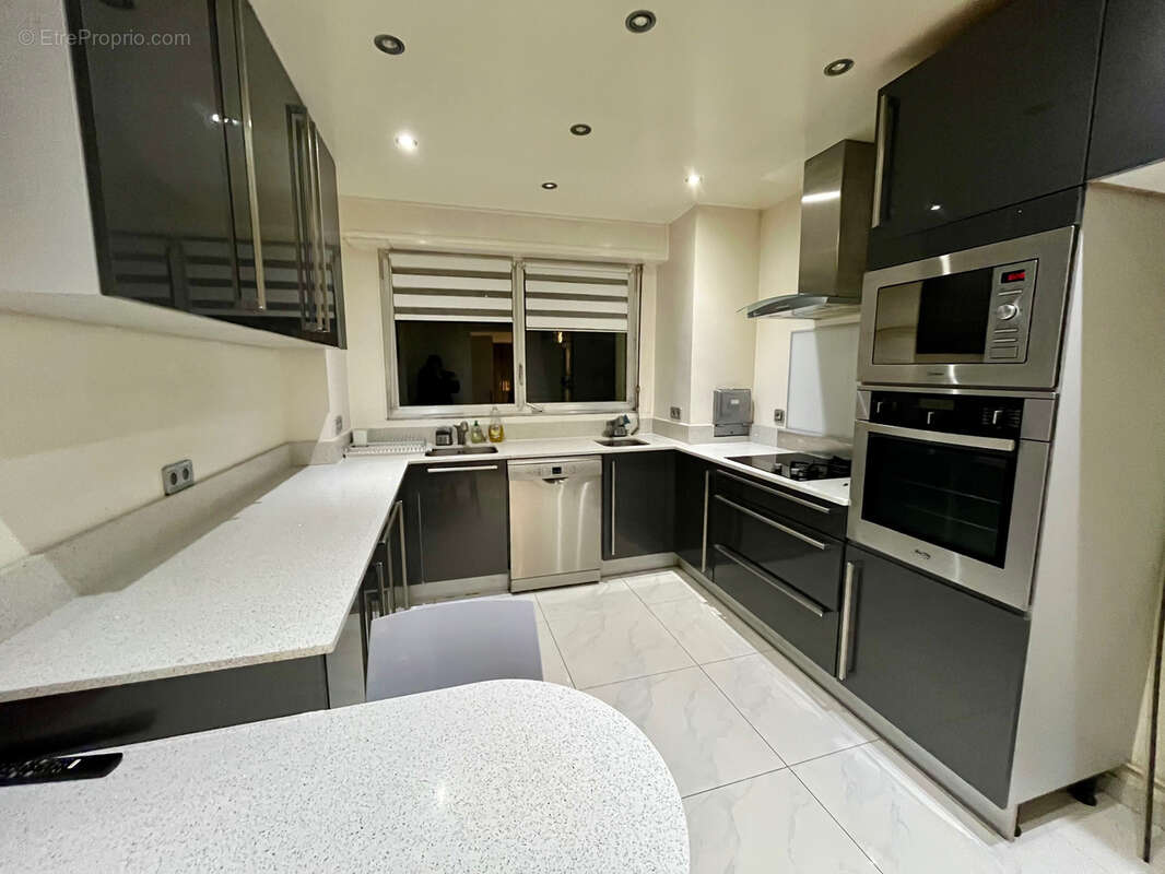 Appartement à SAINT-MAUR-DES-FOSSES