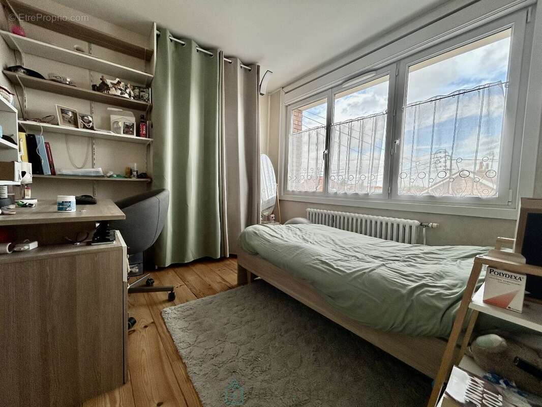 Jolie maison sur secteur prisé avec une chambre en rdc. - photo 12