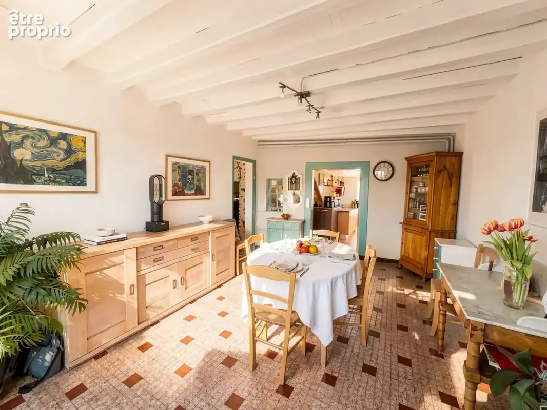 Maison en village - Saint-Georges-de-Montaigu - photo 5
