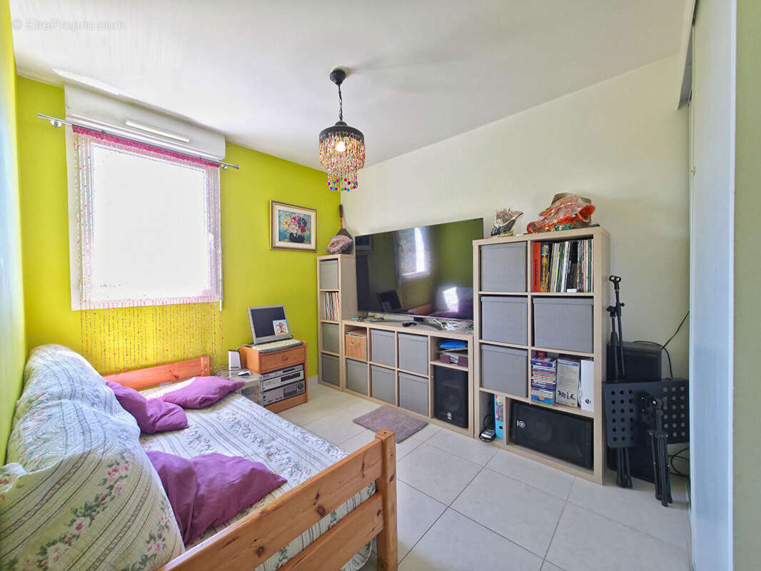 Appartement à LA VALETTE-DU-VAR