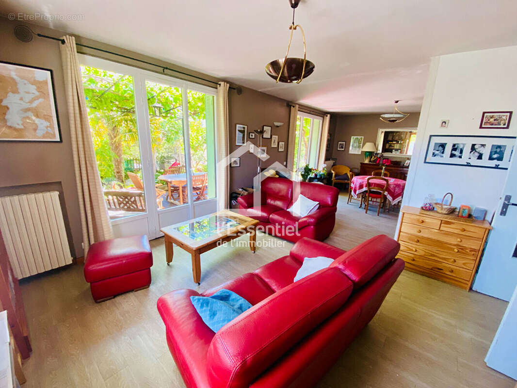 Maison à TRIEL-SUR-SEINE