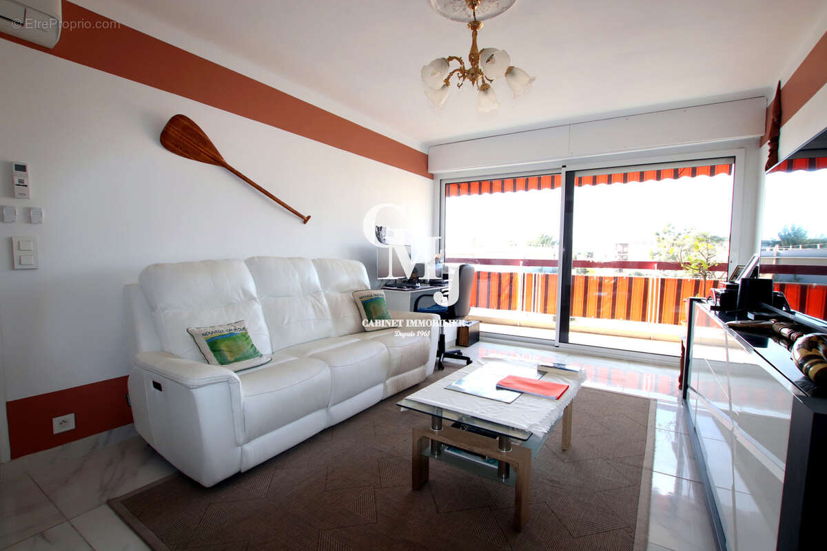 Appartement à FREJUS