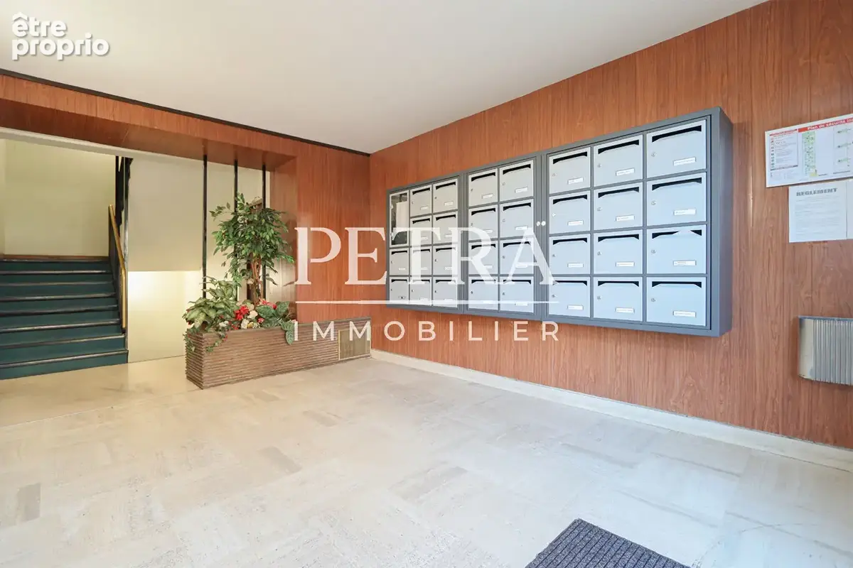 Appartement 4 pieces - fresnes - balcons - box - cave - ascenseur - photo 15