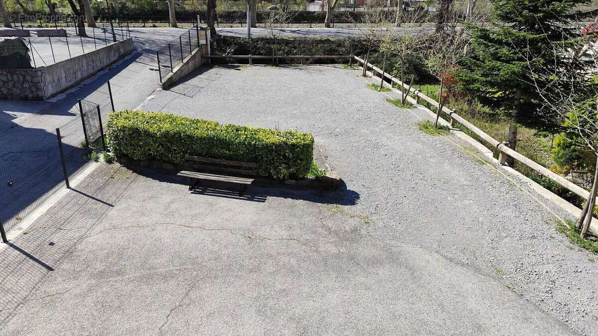 Maison 157 m² - Ascenseur - Garage - Terrain 930 m² - photo 14
