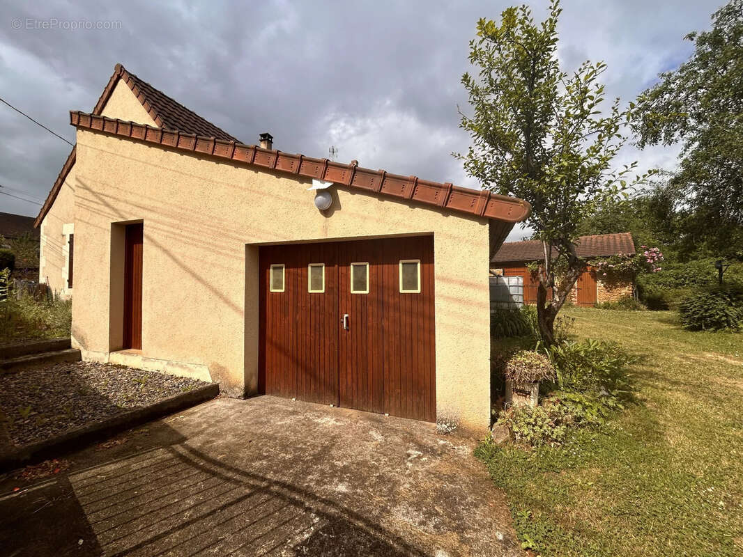 Maison à SACIERGES-SAINT-MARTIN