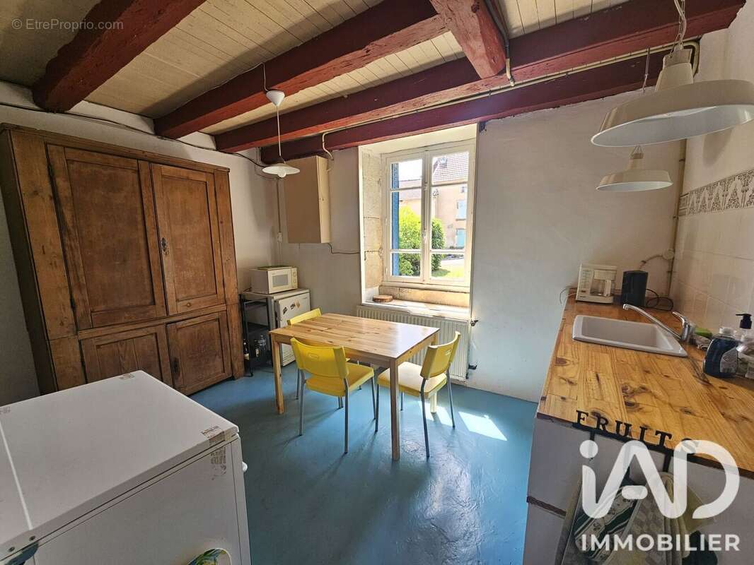 Maison 124 m² à Anchenoncourt-Et-Chazel  - photo 5