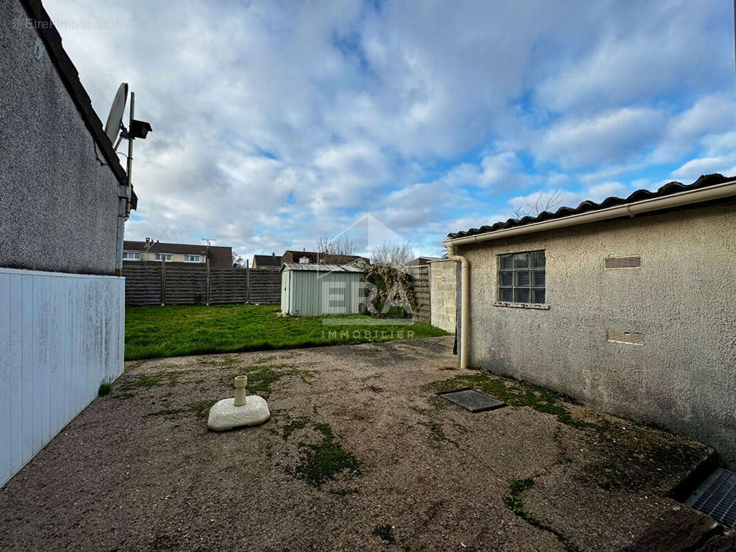 Maison à COMBS-LA-VILLE