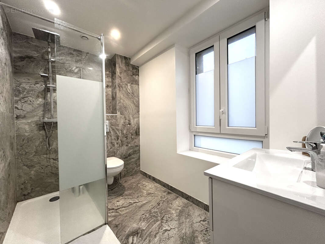 Maison à QUINCY-VOISINS