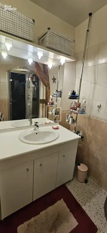 Cadre patrimonial préservé au sein du château de Cosnac, appartement de  63 m2 - photo 8