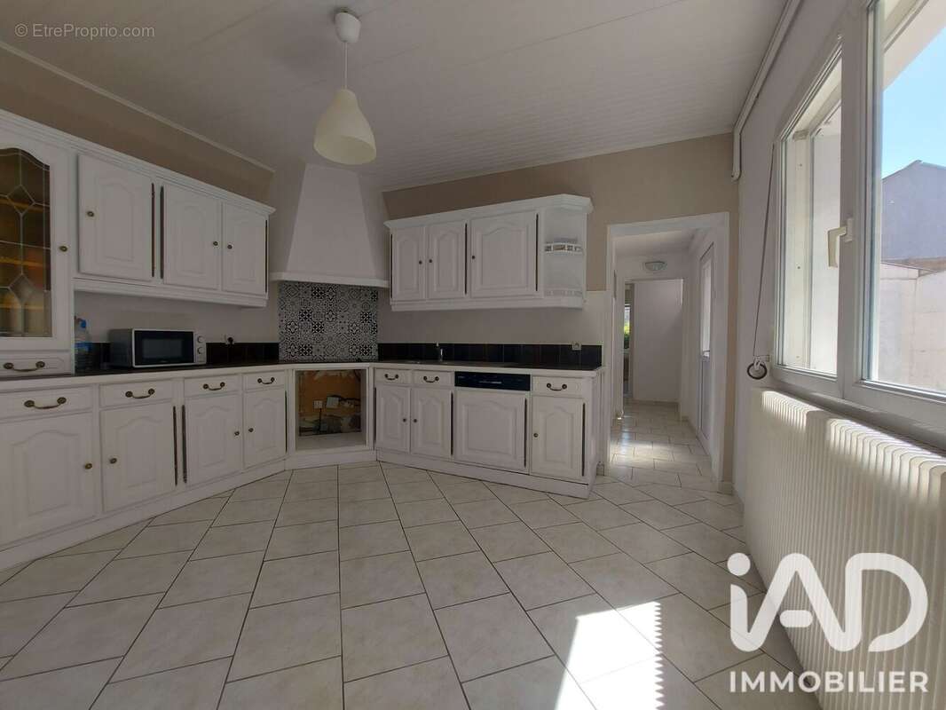 Maison 100 m² à Lievin  - photo 5