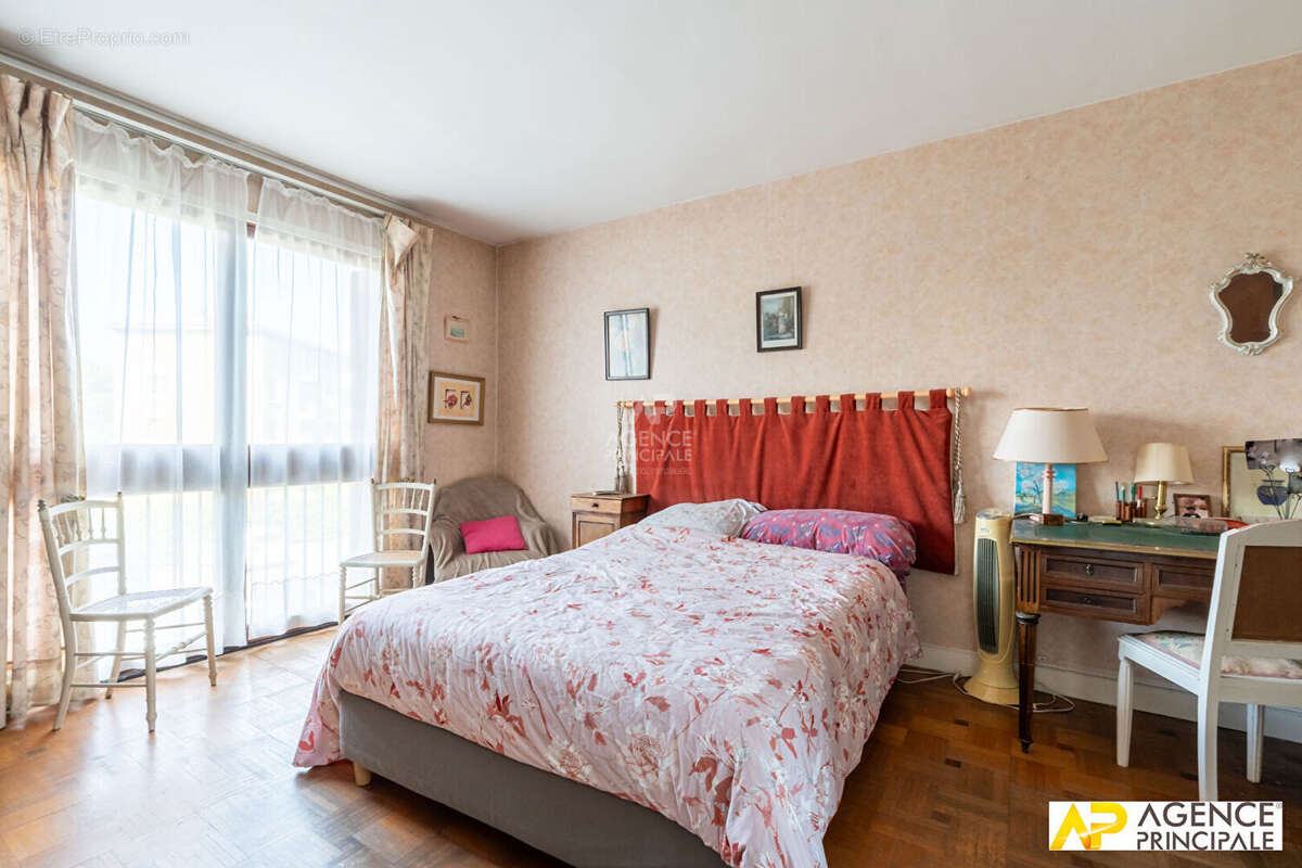 Appartement Maisons Laffitte 4 pièce(s) 98.76 m2 - photo 12