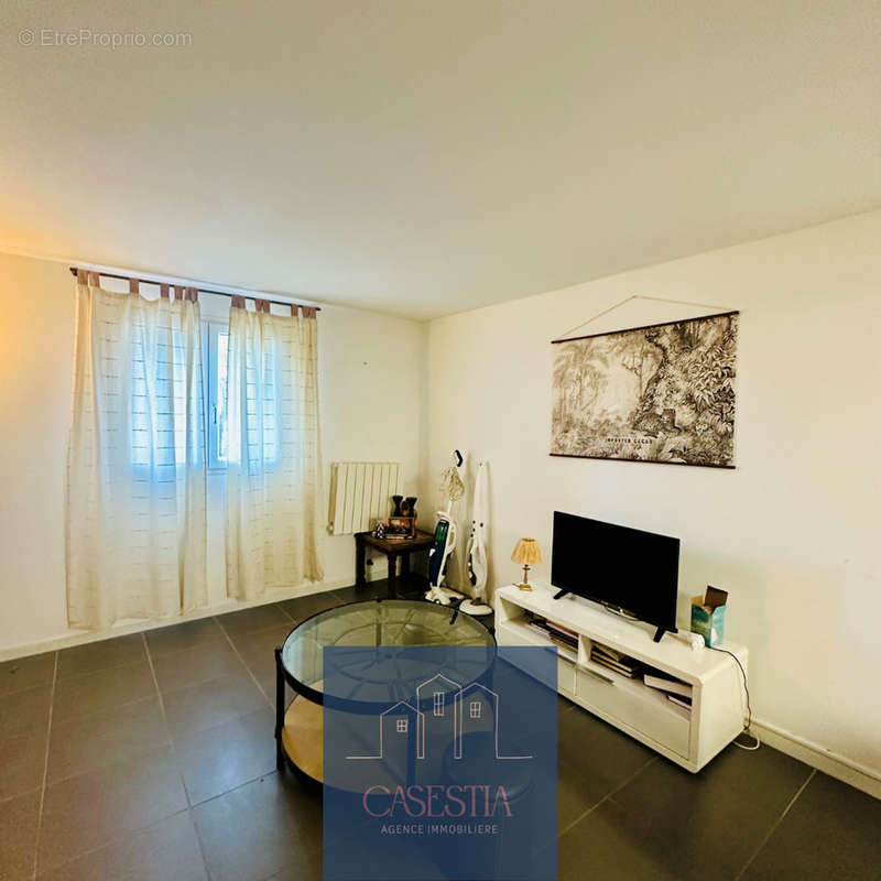 Appartement avec 200m² de jardin  - photo 4