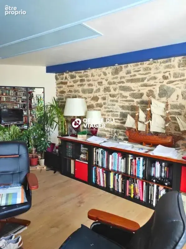 Ensemble immobilier - 1 appartement + 1 local commercial - 126,10 m² - photo 3