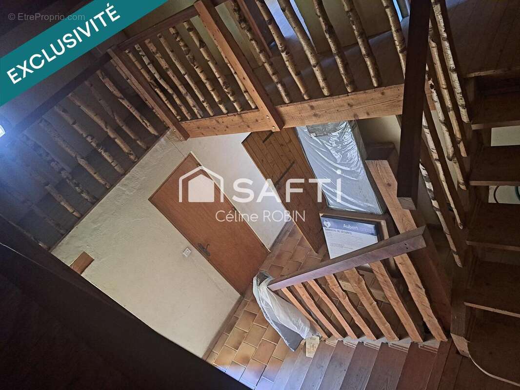 Photo 8 - Maison à CURCIAT-DONGALON